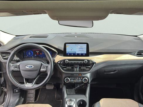 Used 2021 Ford Escape Titanium w/ Titanium Elite Package FWD image 18