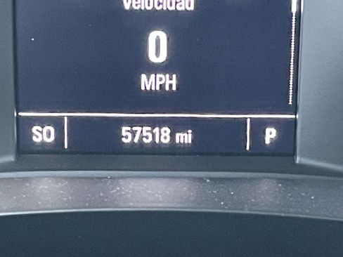 Used 2021 Chevrolet Traverse LS image 20