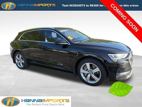 Used 2019 Audi e-tron Premium Plus AWD/4WD image 1