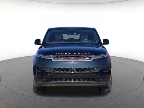 Used 2024 Land Rover Range Rover Sport SE AWD/4WD image 2