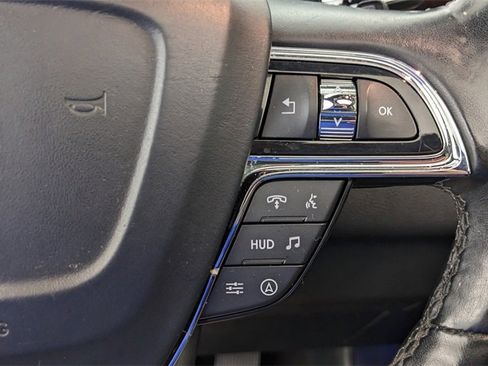 Used 2022 Lincoln Navigator Reserve image 35