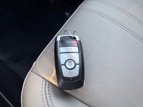 Used 2019 Ford Ranger Lariat w/ Equipment Group 501A Mid image 32