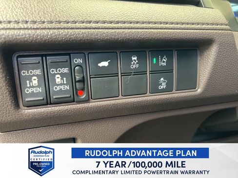 Used 2018 Honda Odyssey EX-L image 44