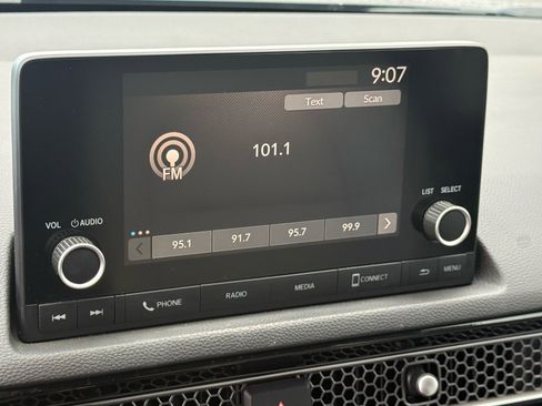 Used 2023 Honda Civic EX-L image 22