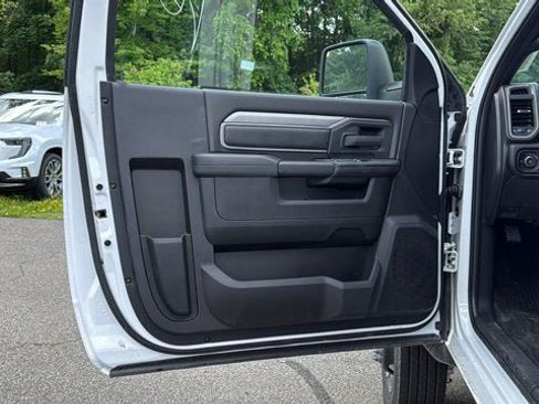 New 2026 RAM 5500 Tradesman AWD/4WD image 7