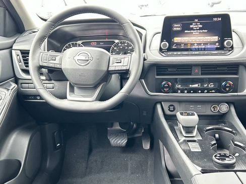 New 2026 Nissan Rogue SV AWD/4WD image 23