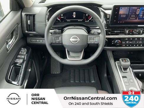 New 2026 Nissan Pathfinder Platinum AWD/4WD image 15