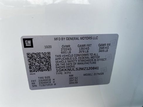 Used 2021 GMC Acadia SLT w/ LPO, Floor Liner Package image 25