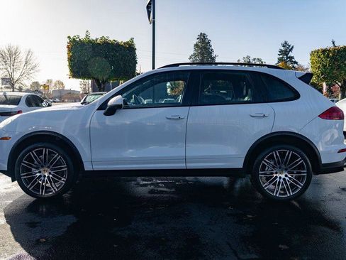 Used 2016 Porsche Cayenne S w/ Premium Plus Package image 13