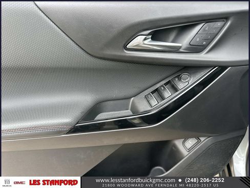 Used 2025 Chevrolet Equinox RS w/ Safety and Technology Package AWD/4WD image 16