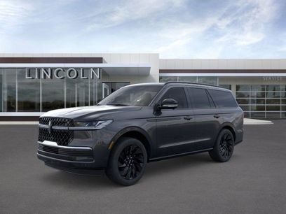 New 2025 Lincoln Navigator Reserve w/ Jet Appearance Package