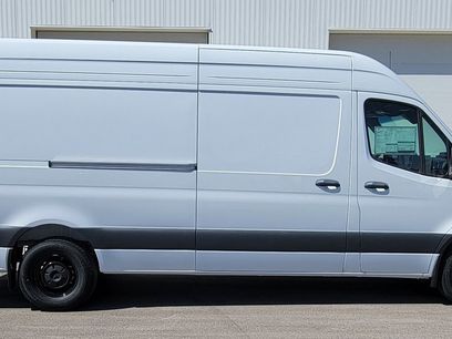 New 2025 Mercedes-Benz Sprinter 2500