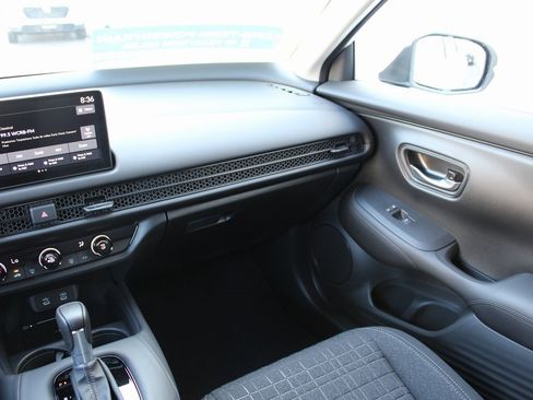 New 2026 Honda HR-V LX image 30