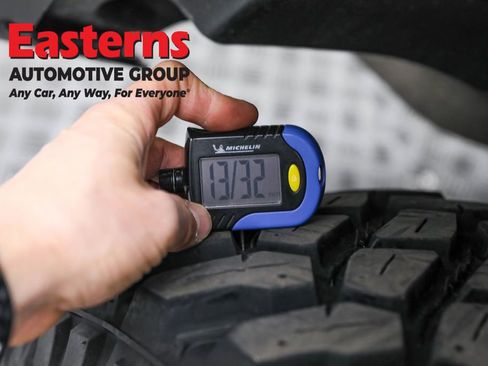 Used 2023 Jeep Wrangler Unlimited w/ Cold Weather Group image 32