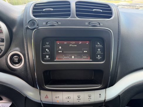 Used 2015 Dodge Journey American Value Package w/ Flexible Seating Group image 16