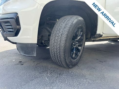 Used 2022 Chevrolet Colorado W/T w/ WT Convenience Package AWD/4WD image 28