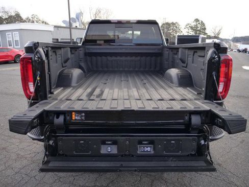 Used 2021 GMC Sierra 3500 Denali w/ Denali Ultimate Package image 35