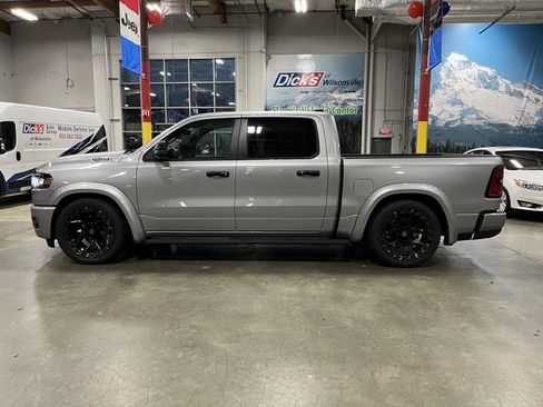New 2025 RAM 1500 Big Horn image 2