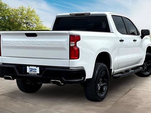 Used 2020 Chevrolet Silverado 1500 LT Trail Boss AWD/4WD image 2