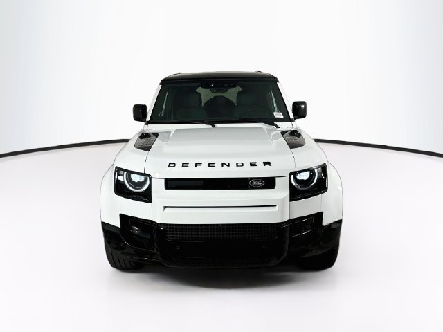 New 2026 Land Rover Defender 110 X-Dynamic SE AWD/4WD image 2