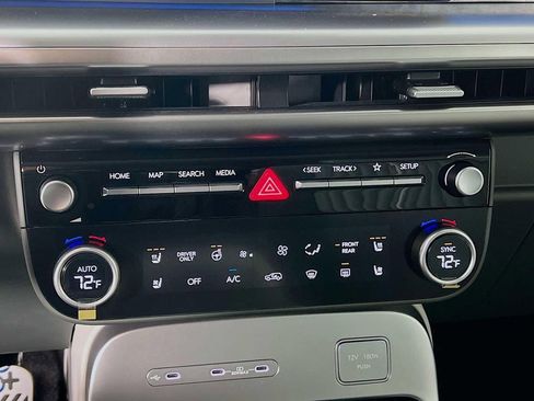 New 2026 Hyundai Ioniq 9 Calligraphy AWD/4WD image 12