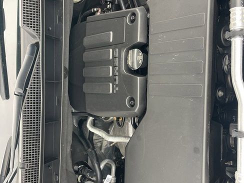 Used 2025 Chevrolet Silverado 1500 Custom image 30