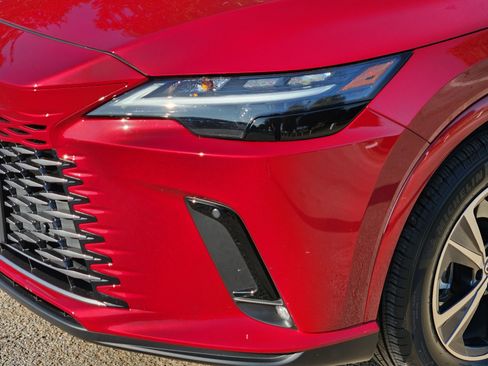 Used 2024 Lexus RX 350 FWD image 9