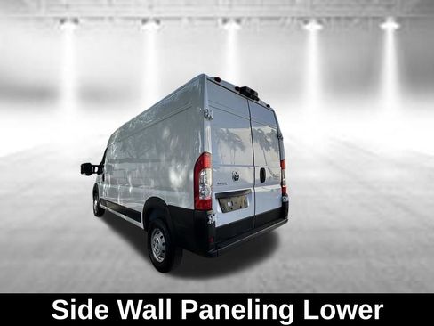 Used 2023 RAM ProMaster 2500 FWD image 5