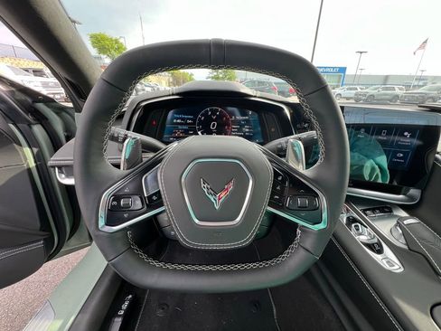 Used 2024 Chevrolet Corvette Stingray Premium Conv w/ Z51 Performance Package RWD image 41