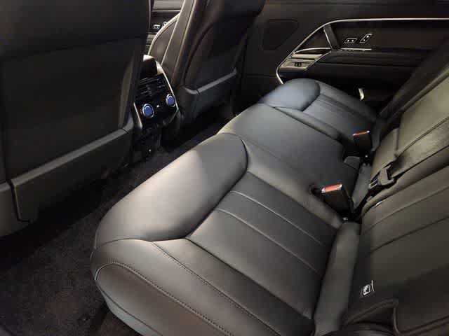 New 2026 Land Rover Range Rover Long Wheelbase SE AWD/4WD image 47