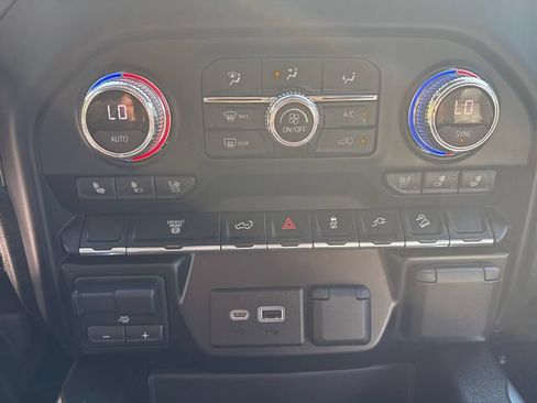 Used 2021 GMC Sierra 2500 AT4 AWD/4WD image 22