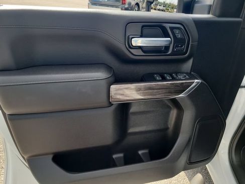 Used 2023 Chevrolet Silverado 2500 LTZ w/ LTZ Plus Package AWD/4WD image 17