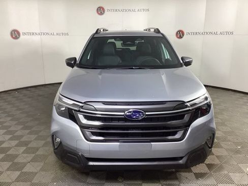 Used 2026 Subaru Forester Limited AWD/4WD image 2