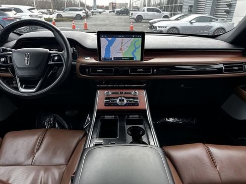 Certified 2023 Lincoln Aviator Reserve w/ Equipment Group 201A image 15