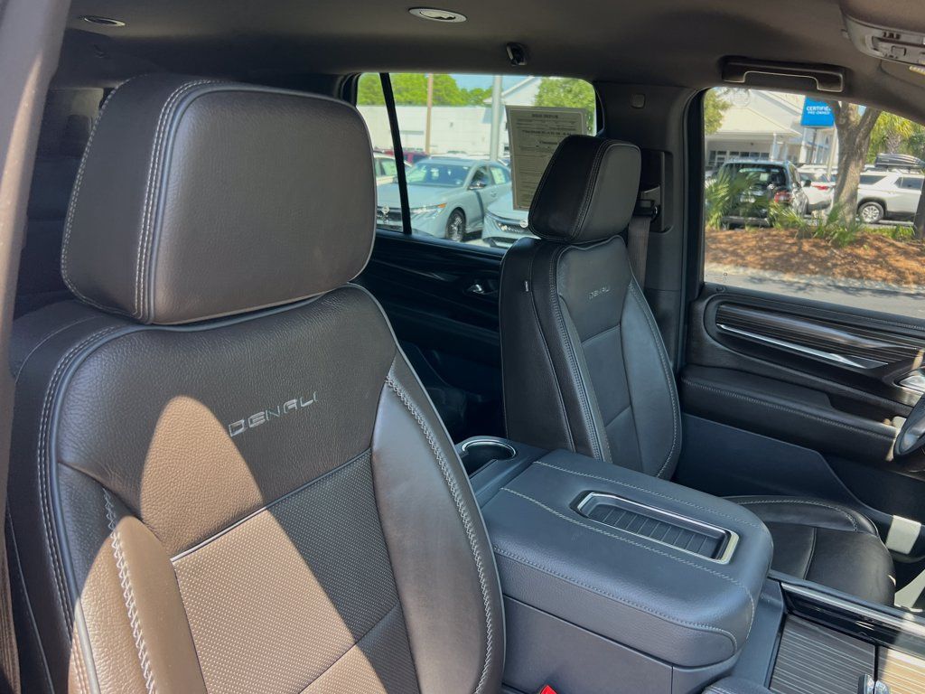 Used 2024 GMC Yukon Denali AWD/4WD image 24