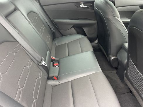 Used 2023 Kia Forte GT-Line w/ GT-Line Premium Package image 15