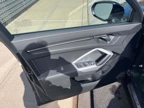 Used 2023 Audi Q3 2.0T Premium w/ Convenience Package image 50