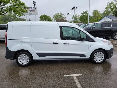 Used 2018 Ford Transit Connect XL image 3