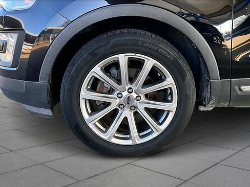 Used 2016 Ford Explorer Limited image 10