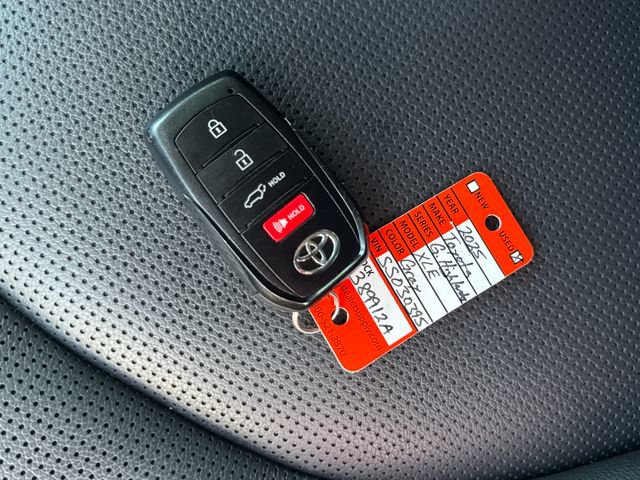 Used 2025 Toyota Grand Highlander FWD image 36