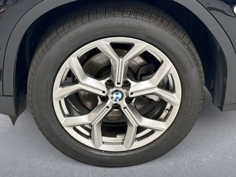 Used 2023 BMW X3 xDrive30i w/ Premium Package w/ZPA AWD/4WD image 24