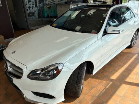 Used 2014 Mercedes-Benz E 350 4MATIC w/ Premium 1 Package image 6