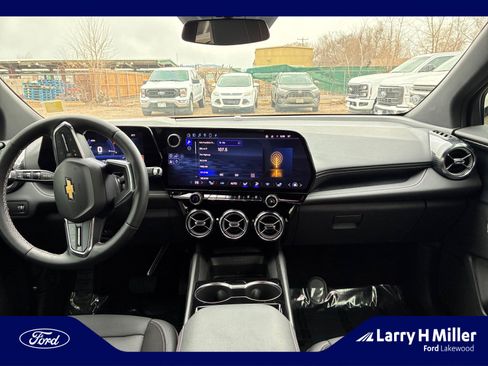 Used 2024 Chevrolet Blazer EV LT image 20