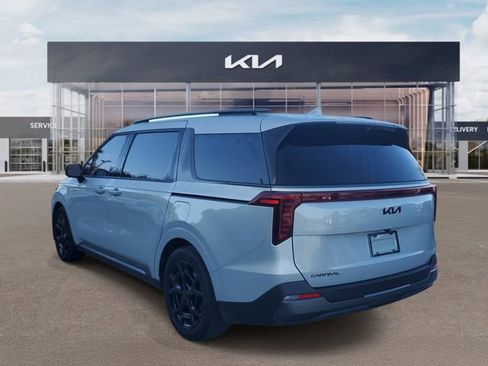 Certified 2025 Kia Carnival SX Prestige FWD image 4