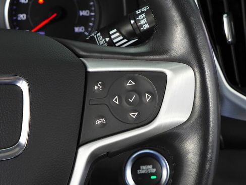 Used 2022 GMC Terrain SLT image 28