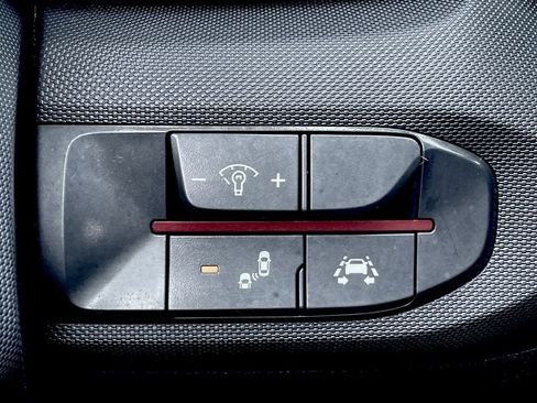 Used 2019 Hyundai Veloster 2.0 Premium image 27