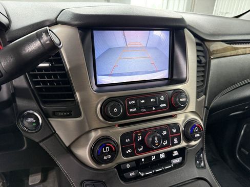 Used 2016 GMC Yukon XL Denali w/ Open Road Package AWD/4WD image 19