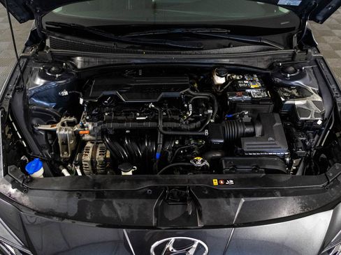 Used 2022 Hyundai Elantra SEL w/ Convenience + Premium Package FWD image 46