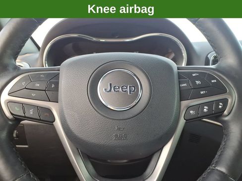 Used 2020 Jeep Grand Cherokee Limited AWD/4WD image 33