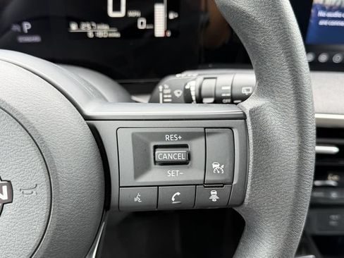 Used 2026 Nissan Kicks SV FWD image 21